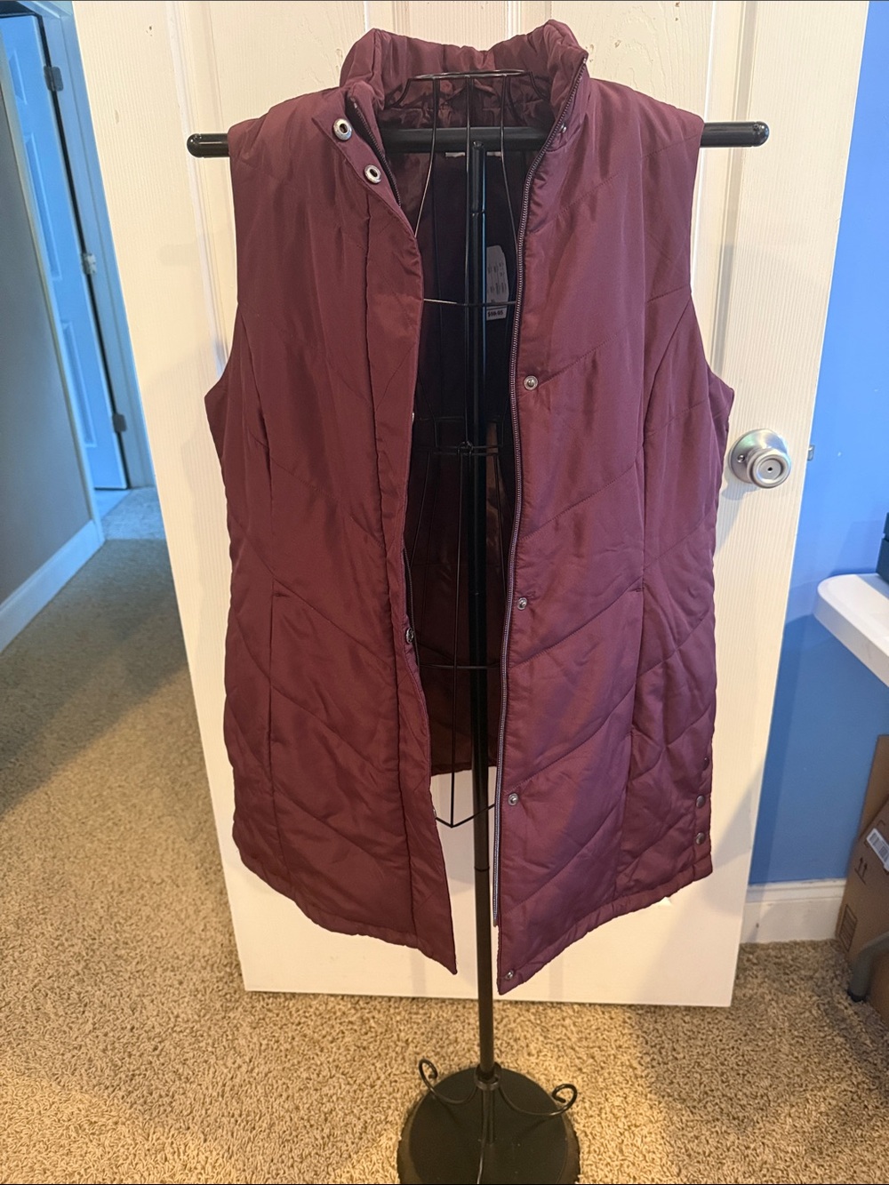 Christopher & Banks Quilted Long Sleeveless Puffer Vest Wine Purple XL NWT NEW